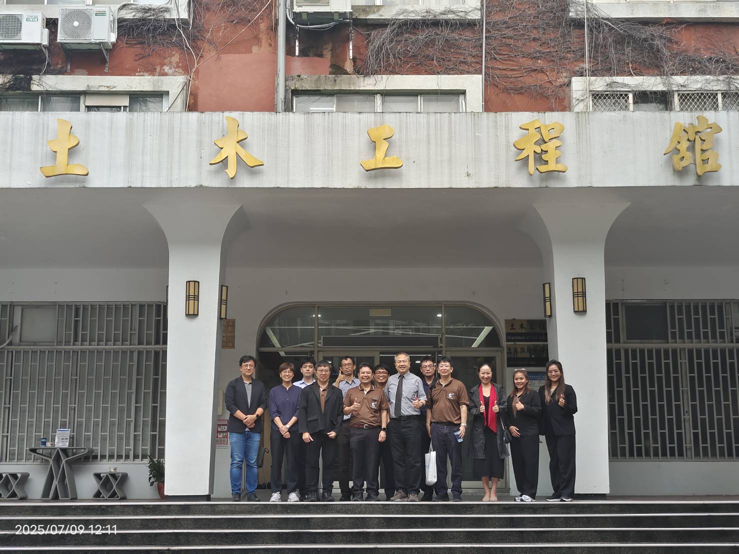 大合照2